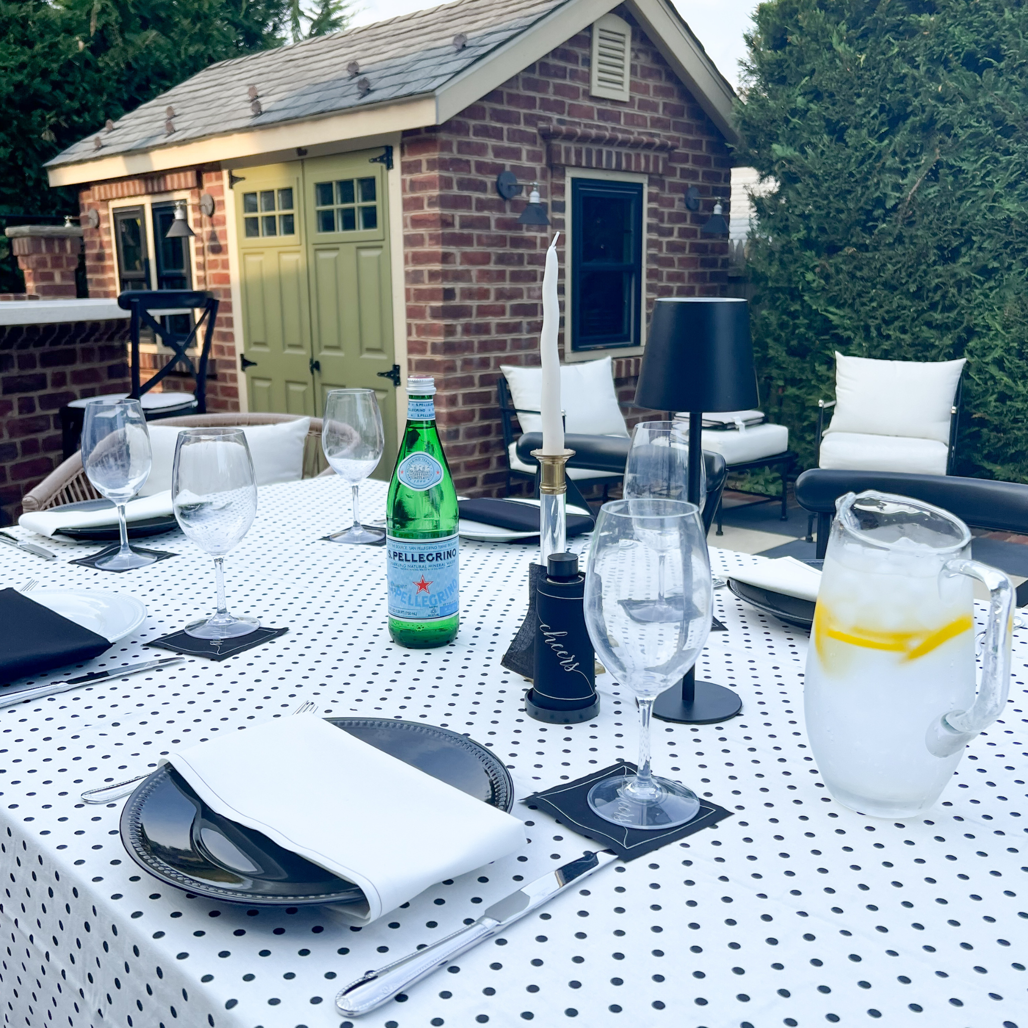 White Rabbit Dinner Napkins