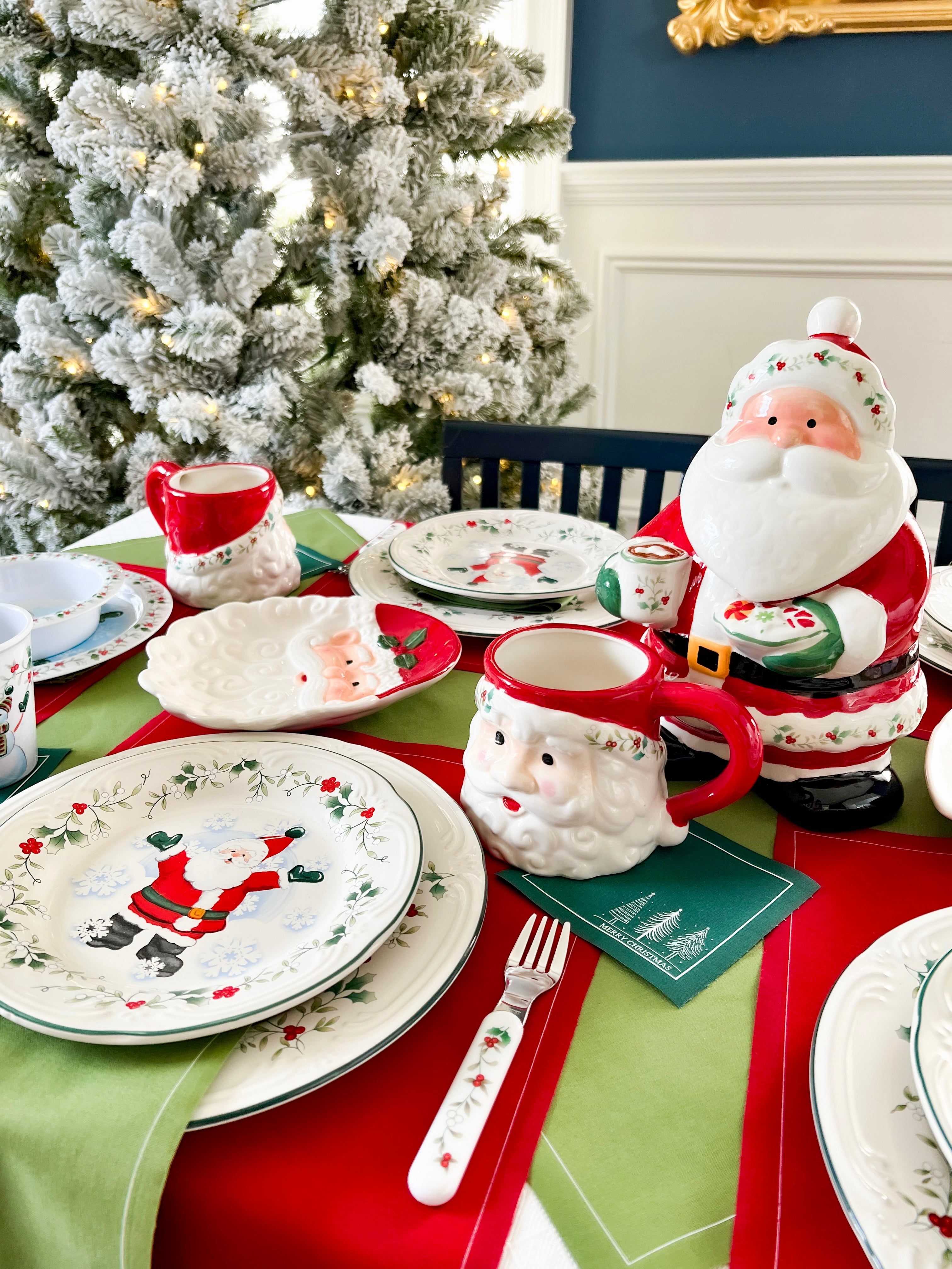 North Pole Table