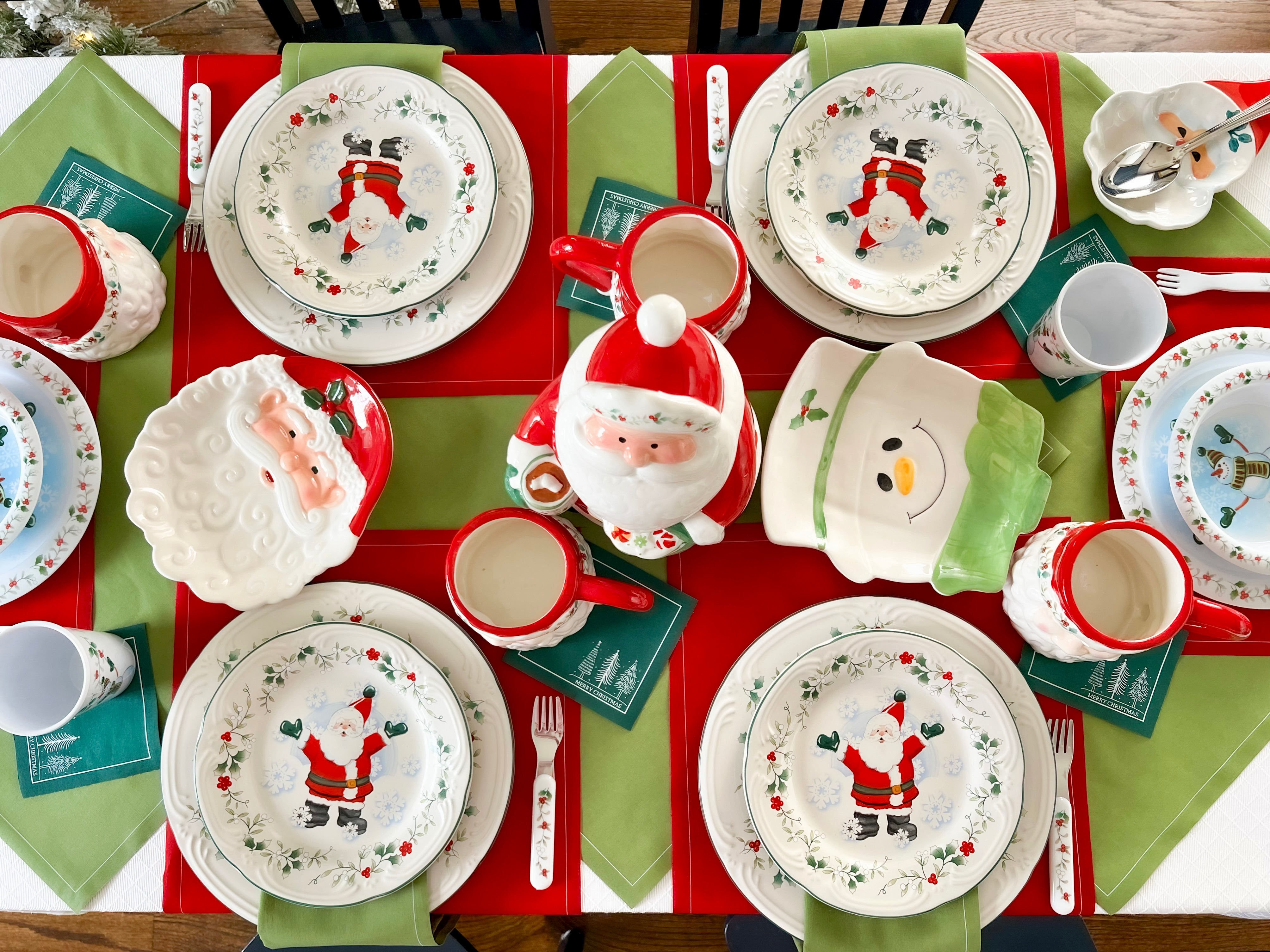 North Pole Table